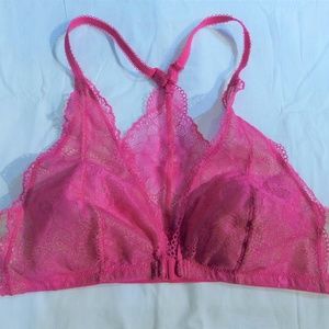 b temptd by Wacoal Pink Lace Racerback Bra M
